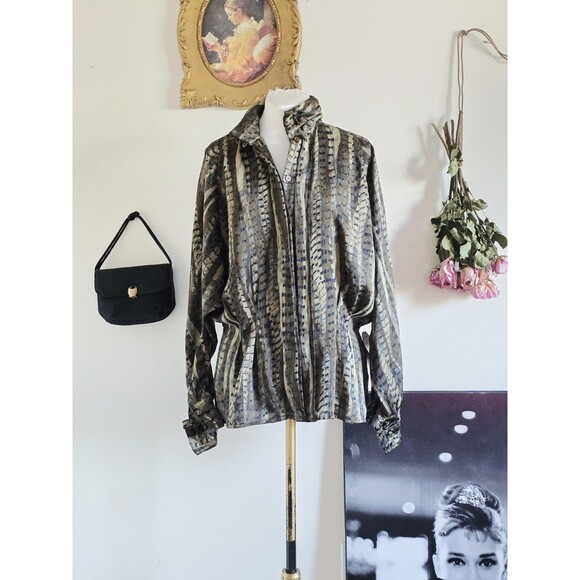 Vintage 70s Sage Green Abstract Feather Print High Neck Long Sleeve Blouse - Picture 1 of 7